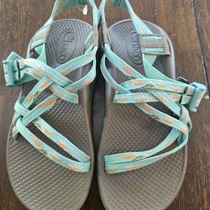 Girls Chacos